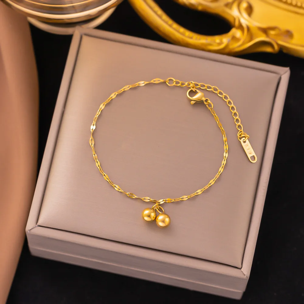 Stainless Steel Gold Color Women\'s Bracelet Flower Heart Charm Hand Chain Fashion Trendy Bangle Jewelry Gifts New Wholesale