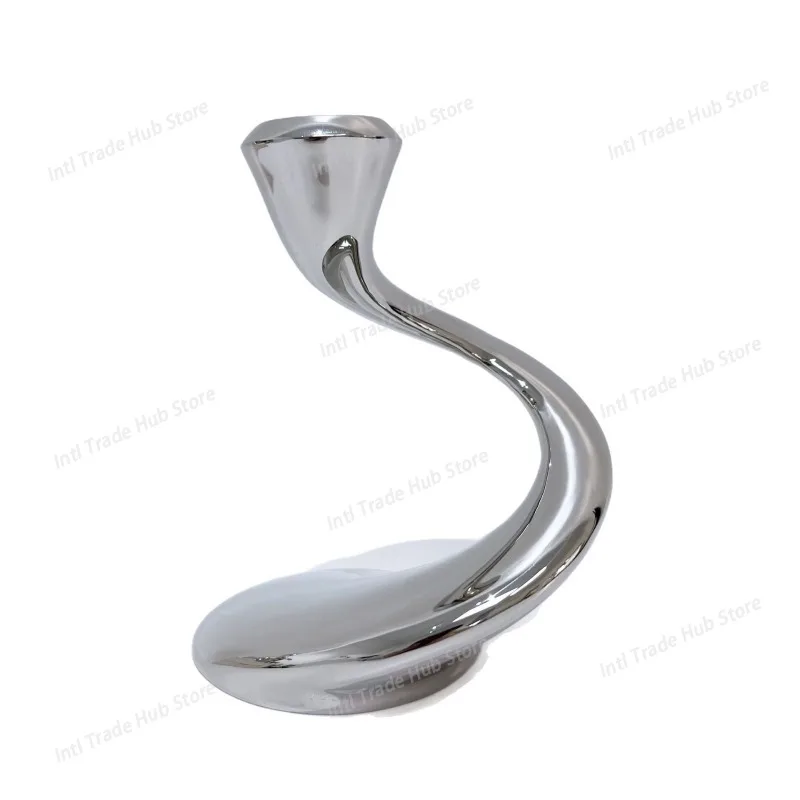 

Серебряный подсвечник в форме змеи, роскошный металлический подсвечник из нержавеющей стали для декора обеденного стола в западном стиле