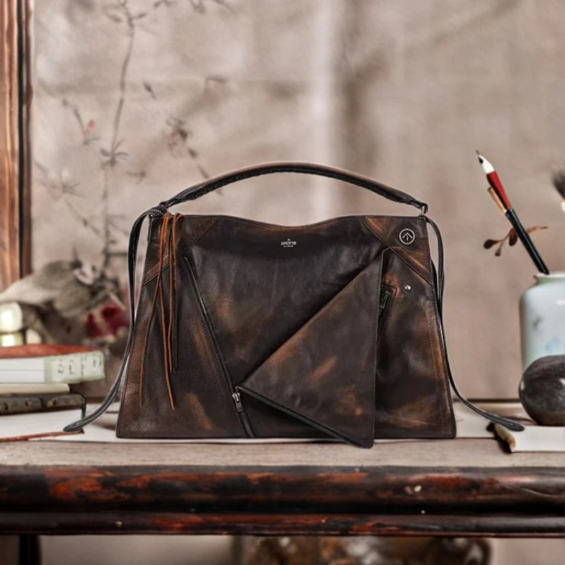 

GROTTO 2025 Lapel Bag Smoked Wood Brown Retro Leather-Textured Large-Capacity Commuter Tote/Shoulder/Crossbody Bag