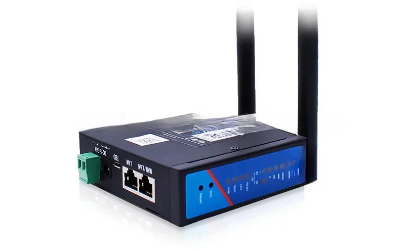High-Performance 4G Industrial Router USR-G806