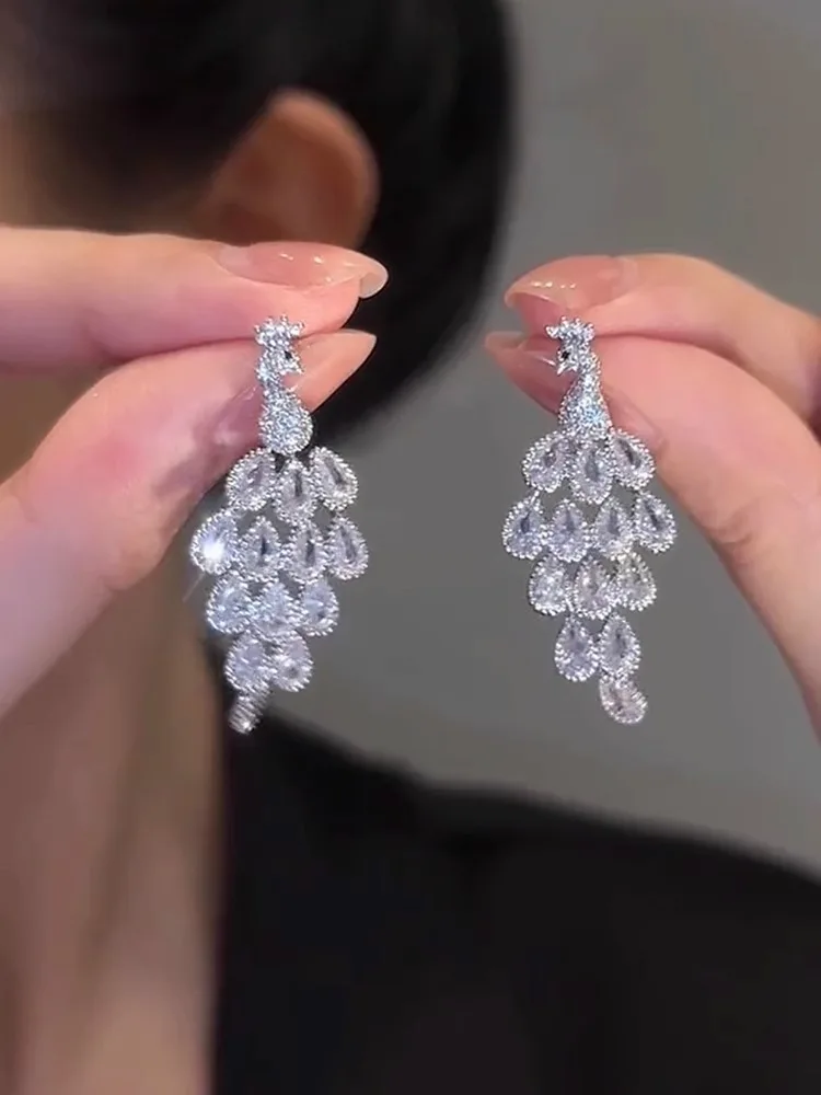 New Fashion Shiny Zirconia Peacock Drop Long Hanging Earrings for Women Charm Holiday Beach Earrings Wedding Party Jewelry Gifts