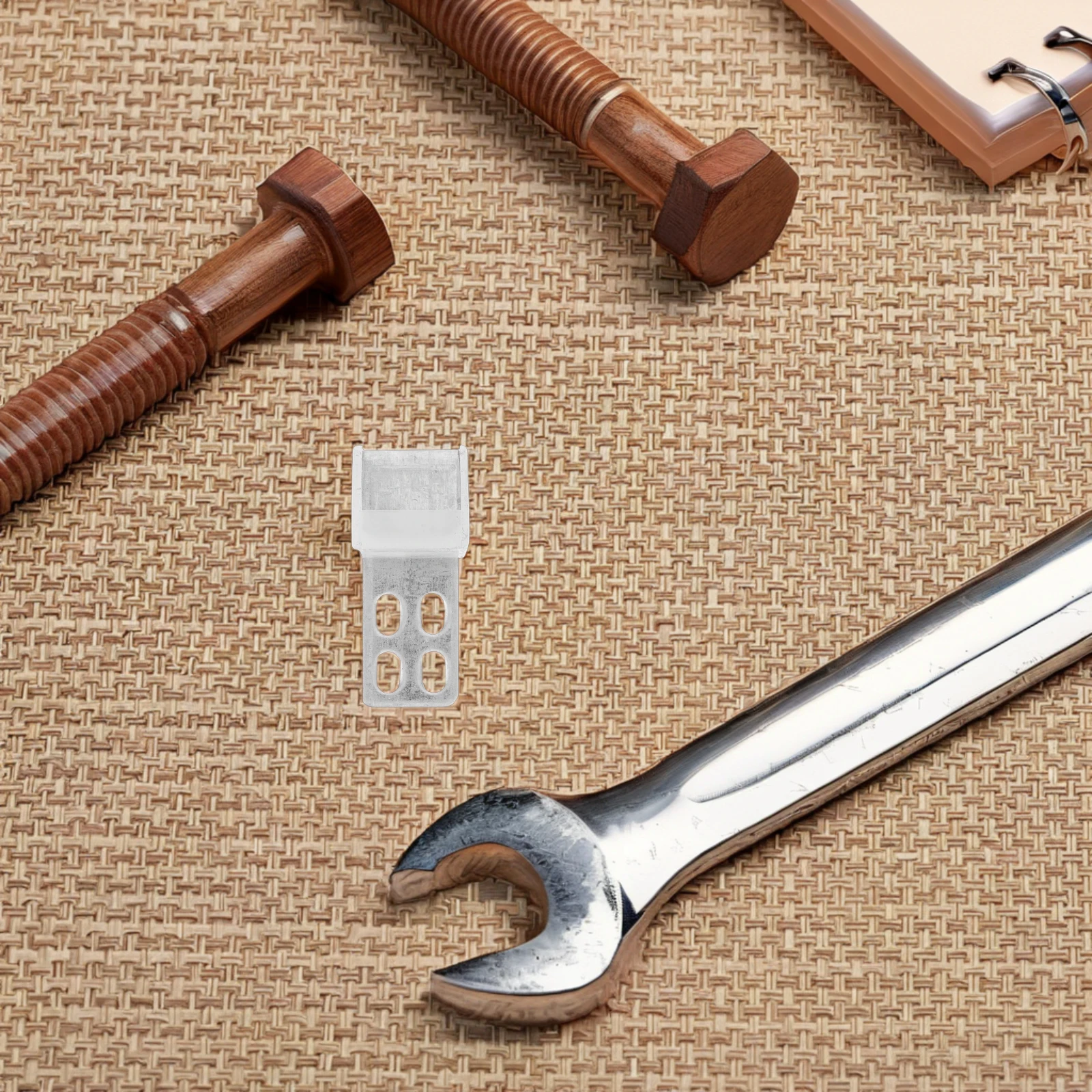 Рисунок 3 - фурнитура для дивана