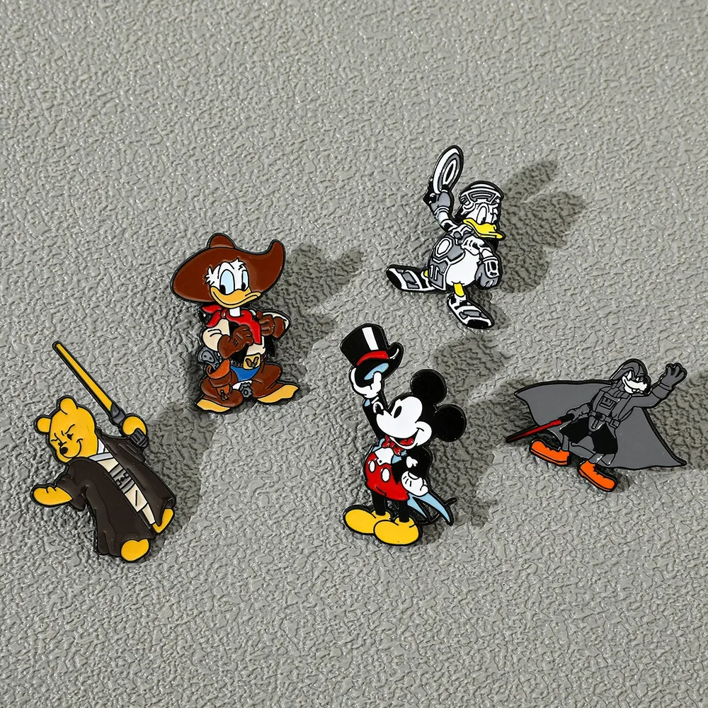 Disney Cartoon Creative Personality Mickey Donald Duck Alloy Brooch Pooh Sorcerer Metal Cute Fun Badge Backpack Accessories