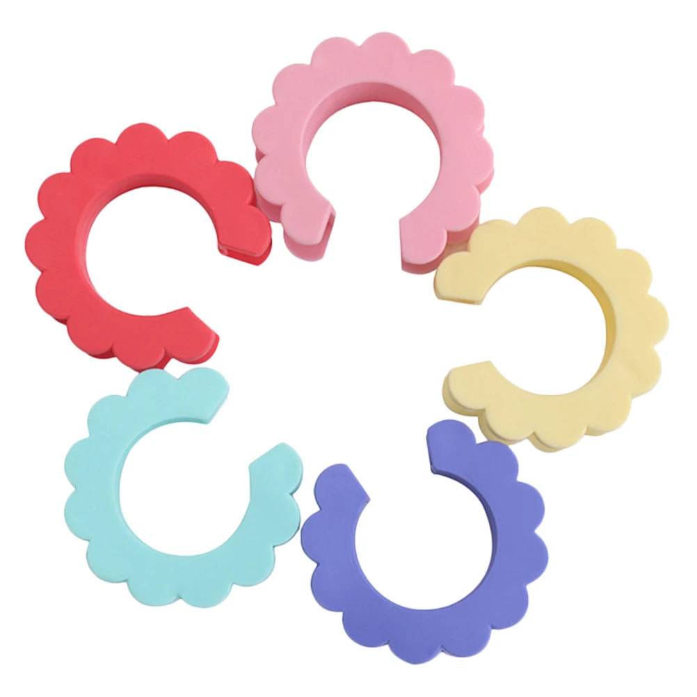 

5 Pcs Hanger Windproof Non-Slip Retaining Buckle Buckle Non Slip Grips Ring Flower Shaped Clothes Drying Fastener Home Use
