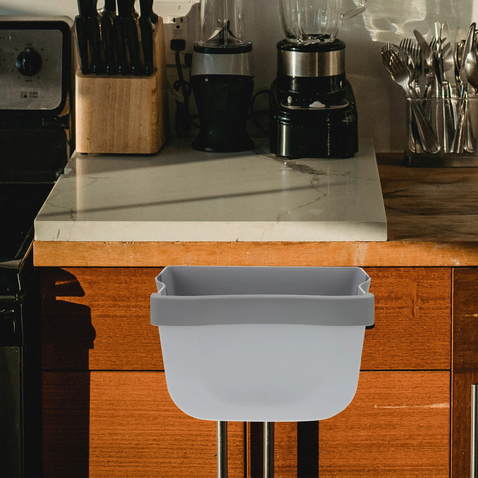 Hanging Kitchen Waste Basket Wall-Mounted Folding Trash Can Door Hanging Garbage Bin Space Saving Organizer Portable Trash Can