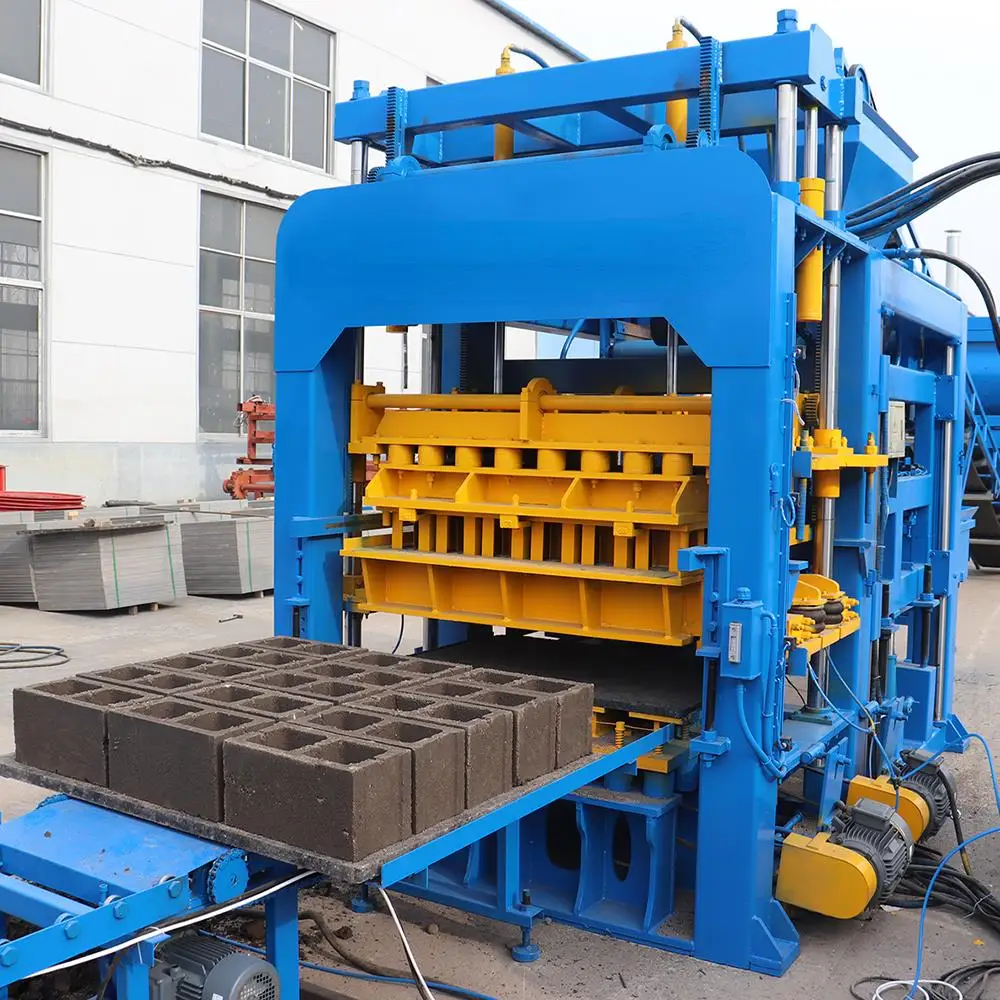 Germany Design CE Standard Full Automatic Concrete Cement Paving Stock Block Brick Making Machinery Machine In Middle East