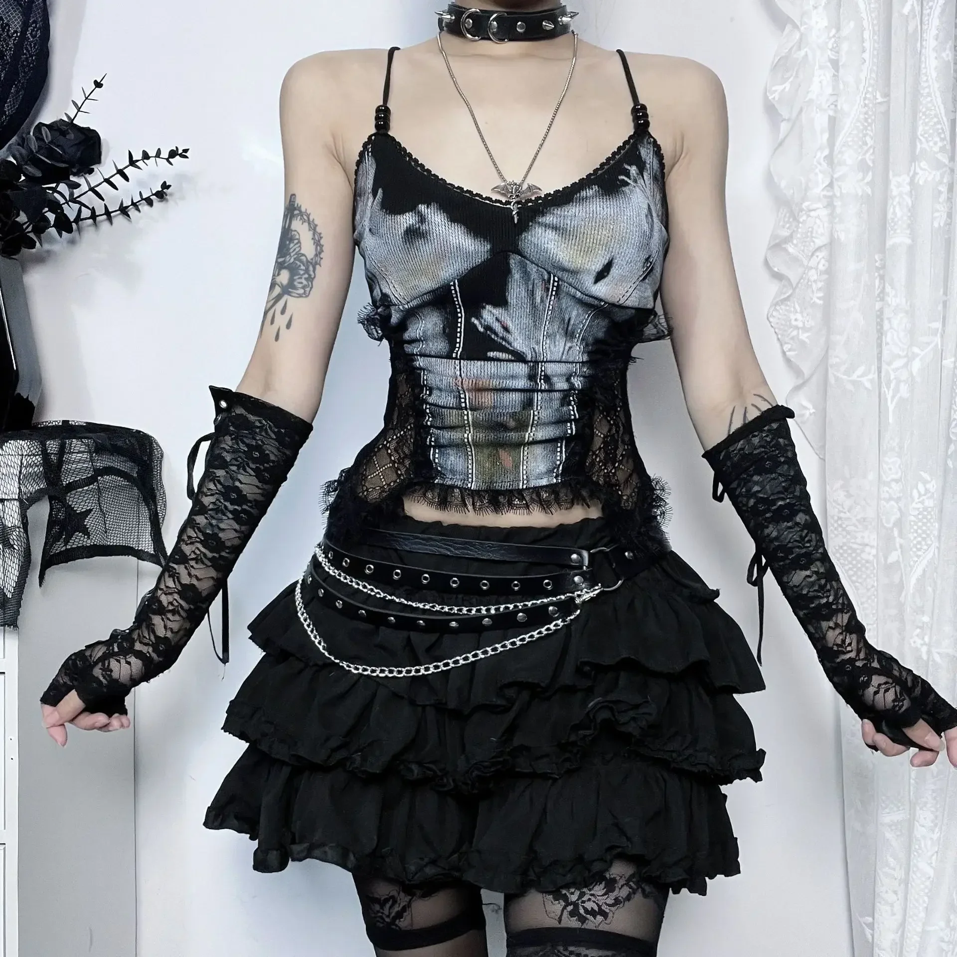 New Punk Grunge Fairy Y2K Tops Gothic Dark Style Sexy Lace Patchwork Printed Glass Bead String Strap Top for Women