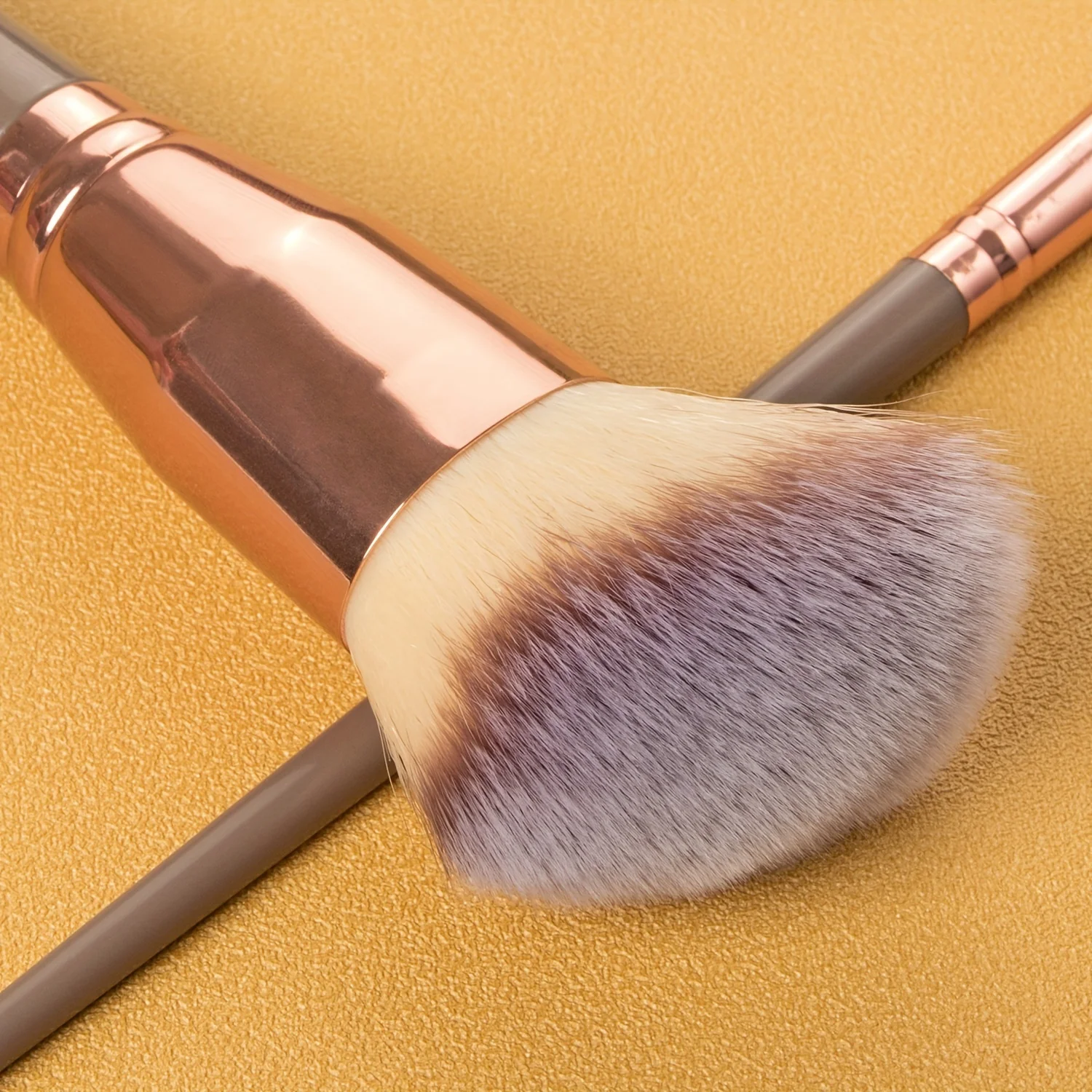 Konturpinsel, Premium Contour Blush Bronzer Gesichts-Make-up-Pinsel, perfekt für Wangen, Stirn, Kiefer, Nase, Mischen, Vertiefung der Kontur
