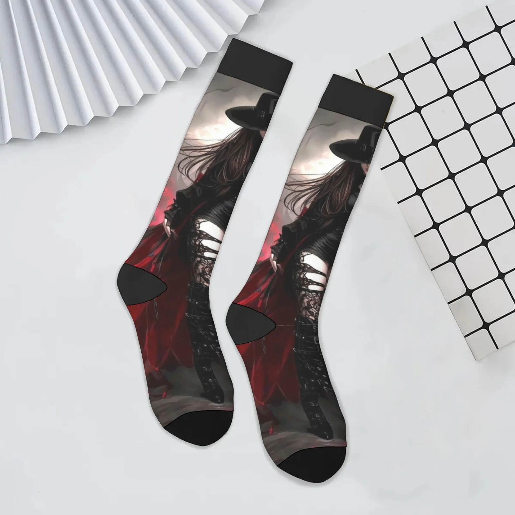 Stoking desain Gotik gelap uniseks gaya Harajuku kaus kaki hip-hop modis kasual elastis nyaman hangat kaus kaki olahraga kasual