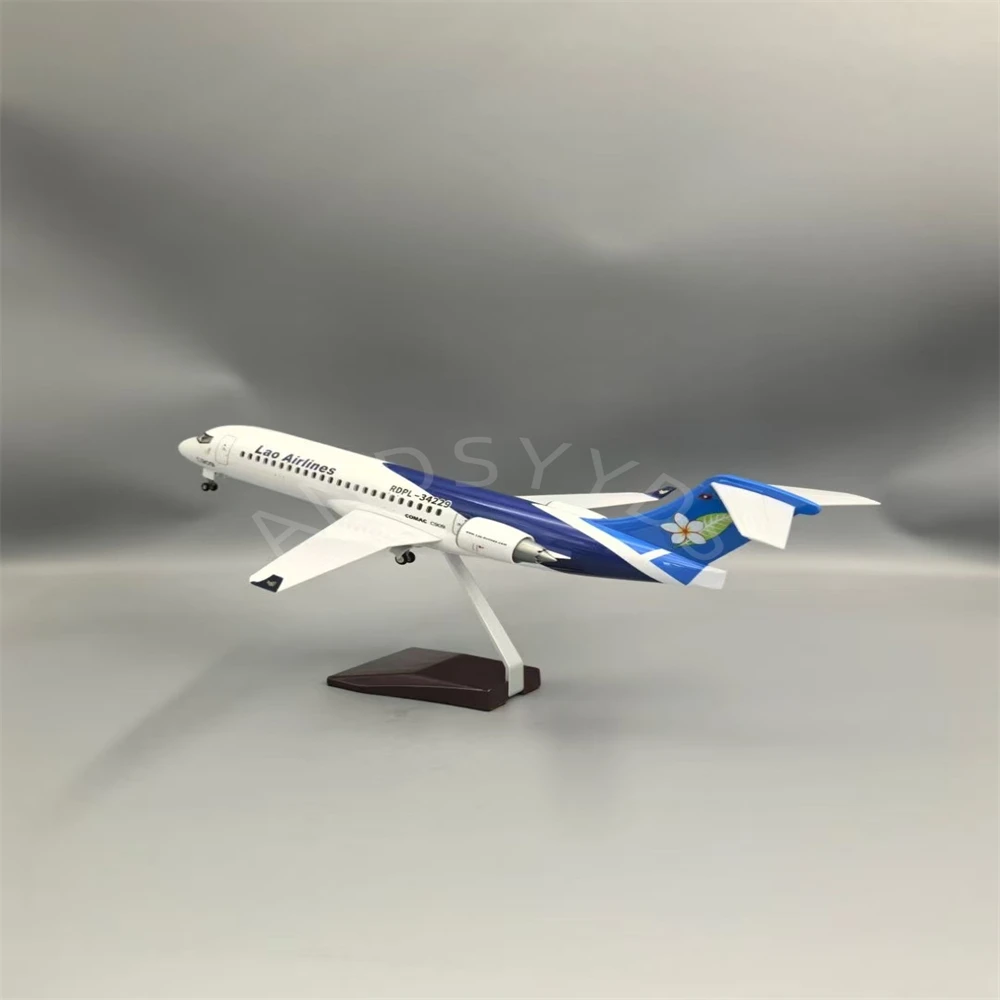 Modelo de avión C909 Lao, modelo de avión a escala 1/70, avión de resina de 47,5 cm, juguete Airbus para niños con tren de aterrizaje de rueda