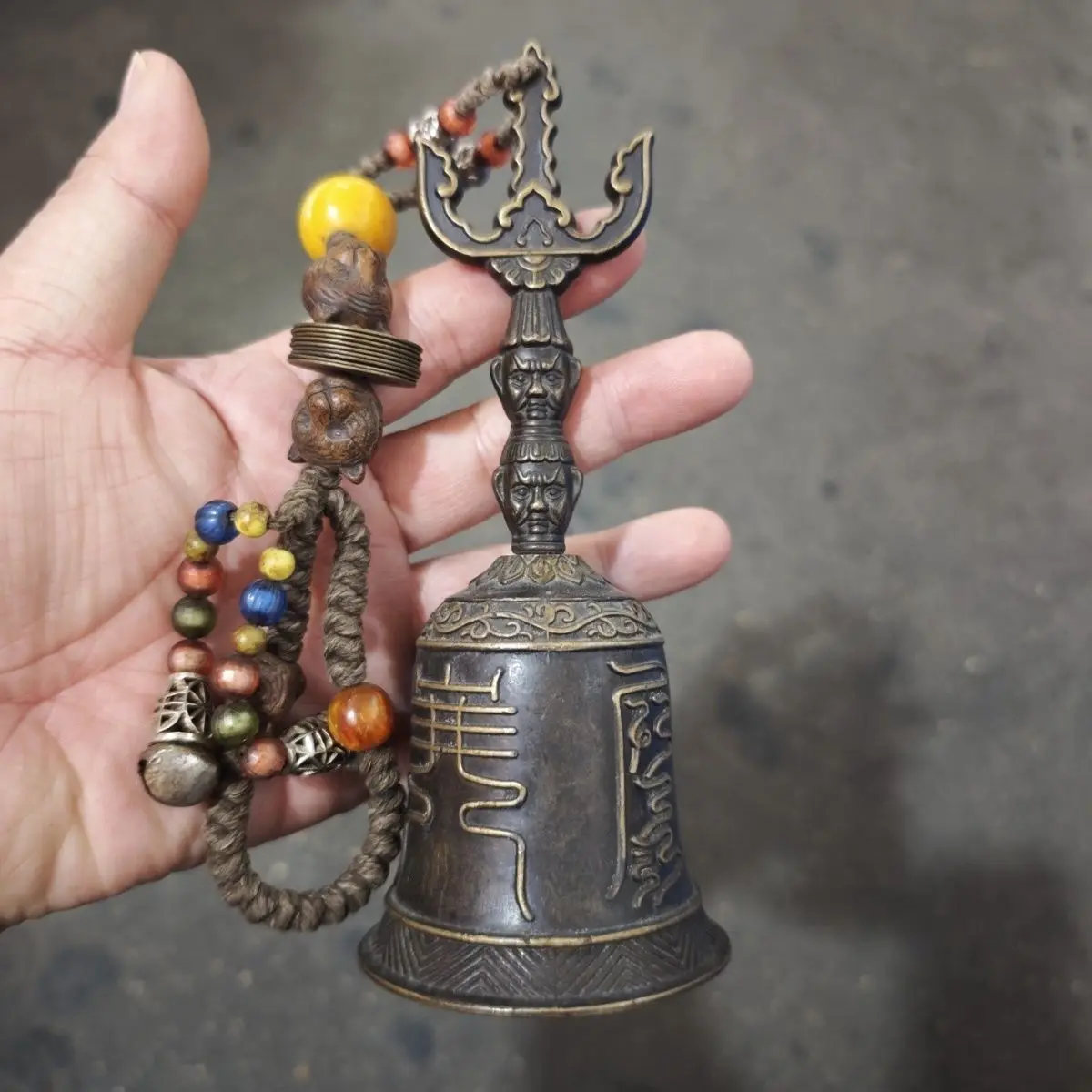 Gilt pure copper Taoist rattle canopy hand-cranked copper bell Tai Chi bell Sanqing magic tool