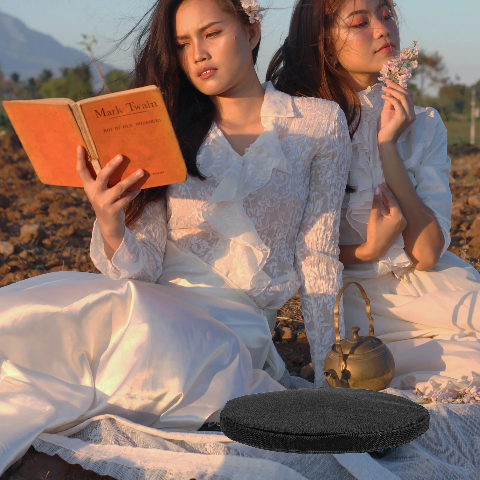 

Collapsible Telescopic Stool Mat Black Oxford Cloth Portable Outdoor Chair Cushion Waterproof Foldable Camping Travel Stool Pad