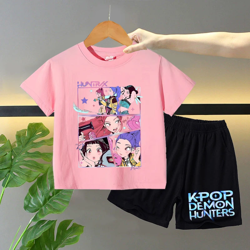 2pcs Kpop Demon Hunters กางเกงขาสั้นแขนสั้นชุดเด็กหญิงฤดูร้อนเสื้อยืดกางเกงชุดเด็กอะนิเมะการ์ตูนน่ารักเสื้อผ้าของขวัญ