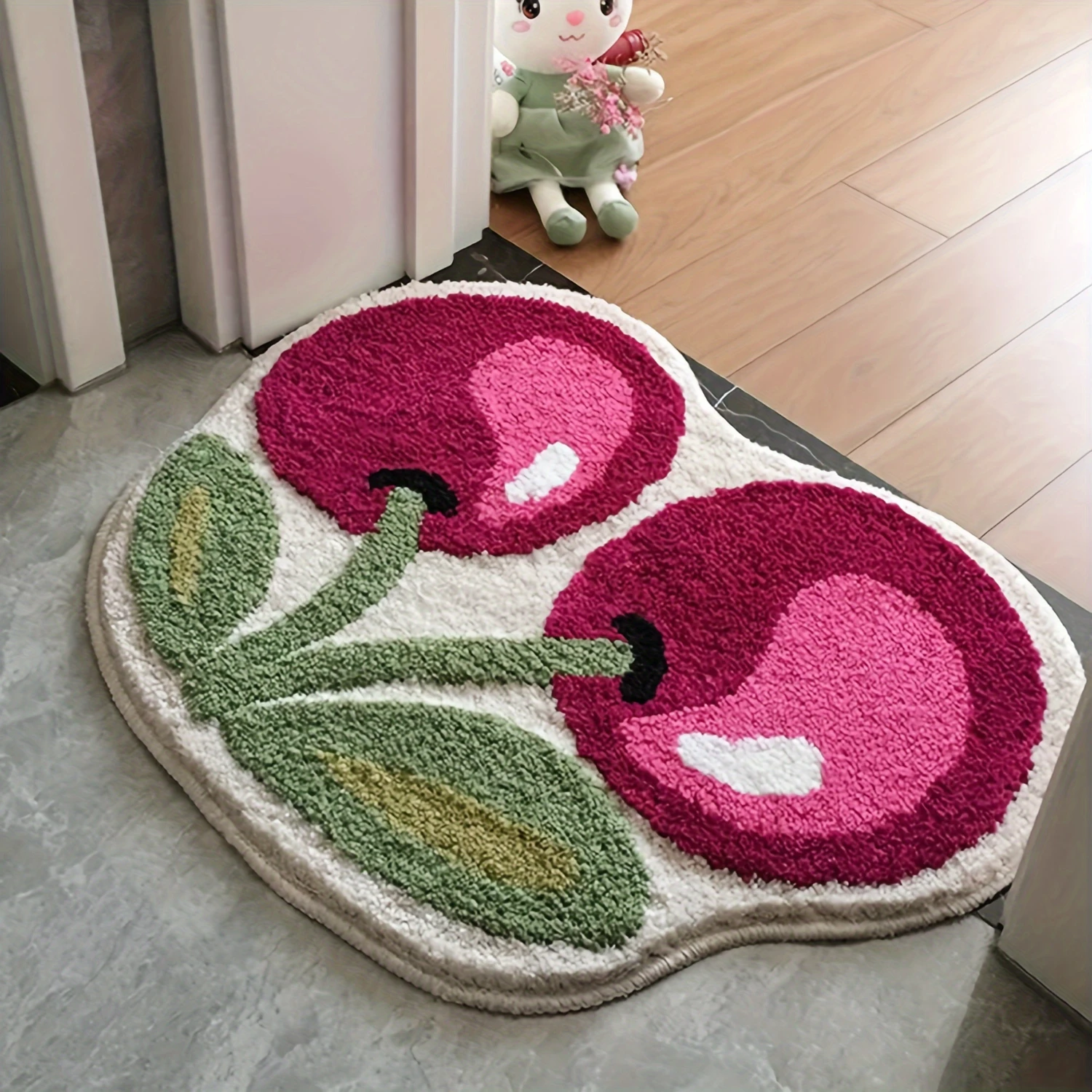 Cherry Shaped Fluffy Velvet Bath Mat, Non-Slip, Machine Washable, Cute Bathroom Door Rug, Shower Foot Pad - 19.6x23.6