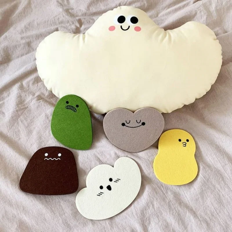 

Cute Felt Coasters Fun Expression Household Table Heat Insulation Non-slip Mats Creative Cartoon Shaped Absorbent Coaster