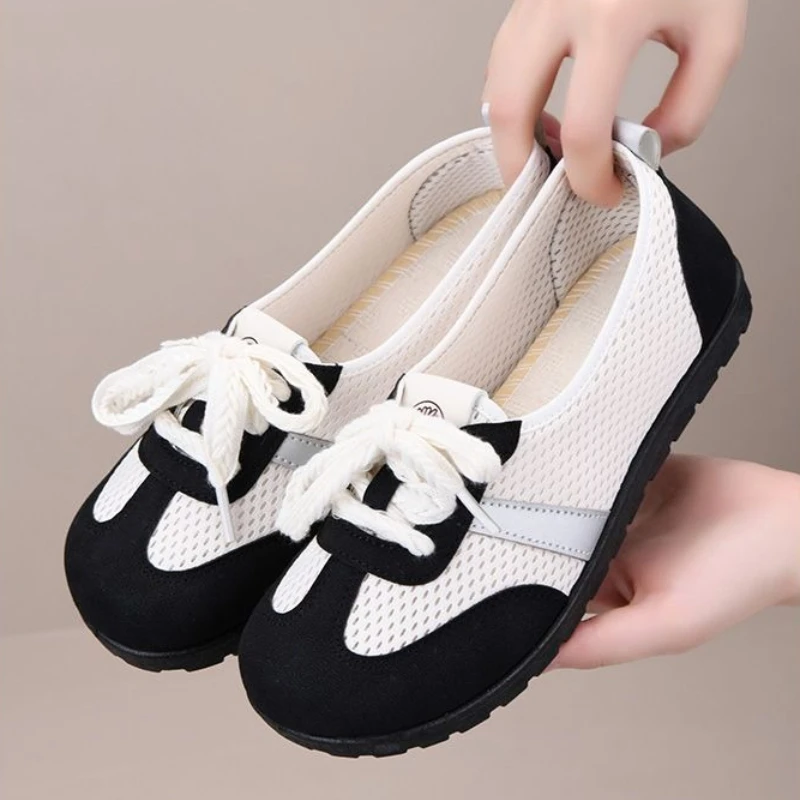 Women Slip on Mesh Shoes Breathable Cutout Flat Casual Retro Trainer Low Top Vintage Running Sneakers