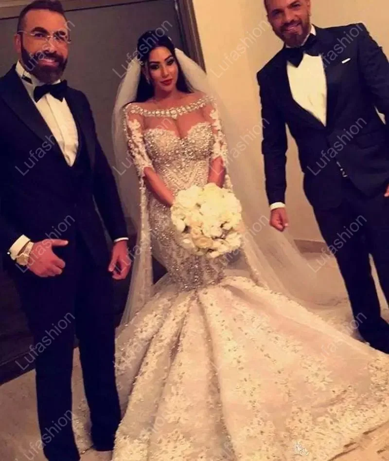 Personalizado dubai árabe luxo contas de cristal sereia vestidos de casamento meia mangas compridas colher pescoço país vestidos de noiva