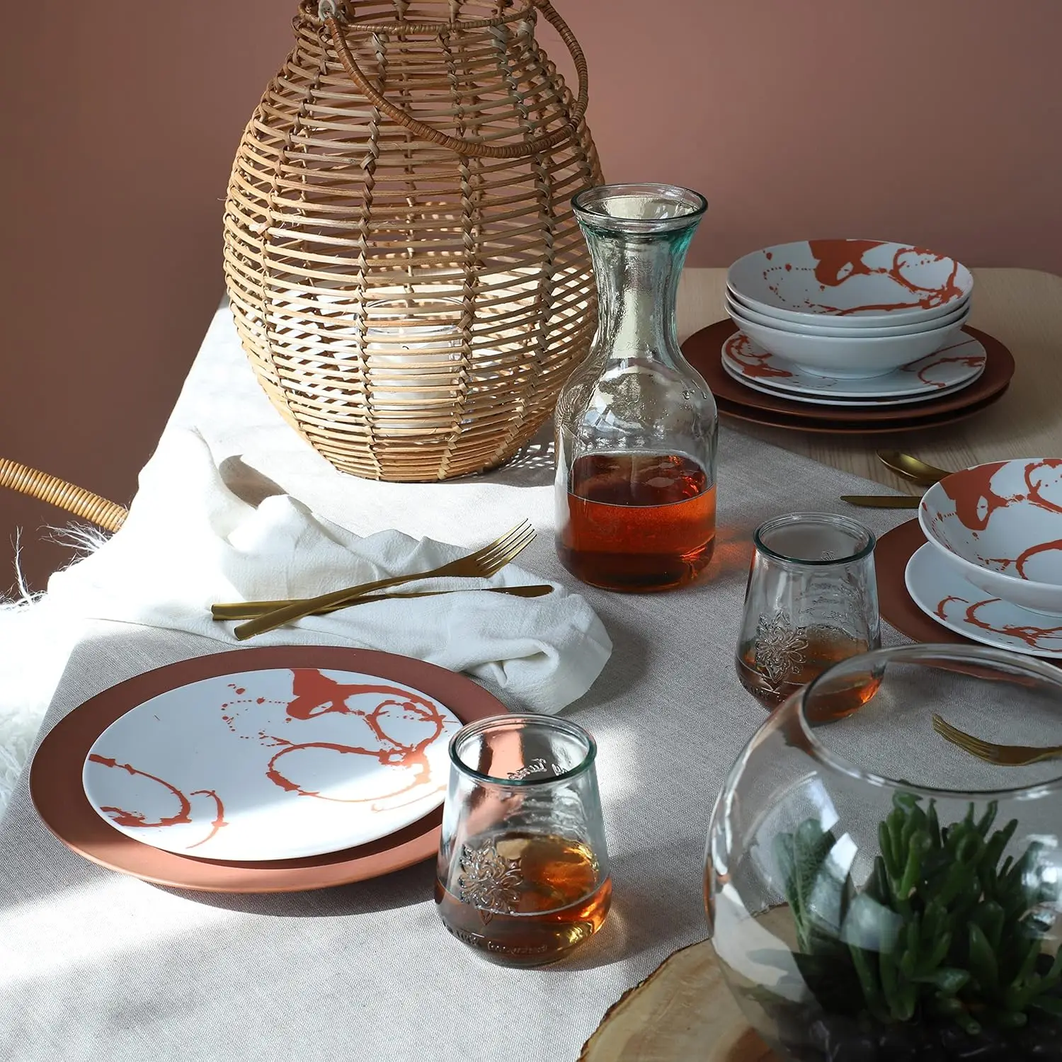 Набор столовой посуды Nile из 24 предметов — сервис на 8 лет — столовая посуда в египетском стиле, красный, большой