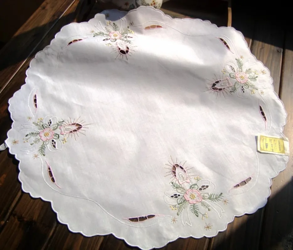 2PC Export Cotton Embroidery American Vintage Cloth Round Pad Decorative Cover Towel 55CM Handkerchief