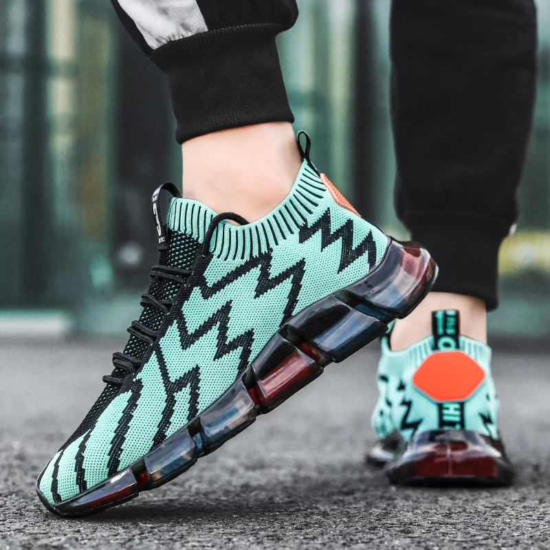 

2025 New Men's Casual Versatile Shoes for Summer Breathable and Comfortable Soft Bottom Versatile Men's Sports Shoes