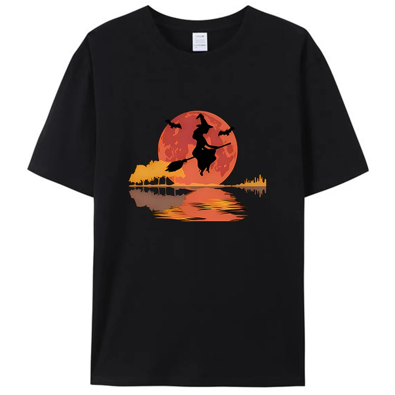 

Halloween Witch Flying In The Sky Horrible Moon Men's T-Shirt Clothing Vintage Women Graphic Tee Shirts Novelty Gifts