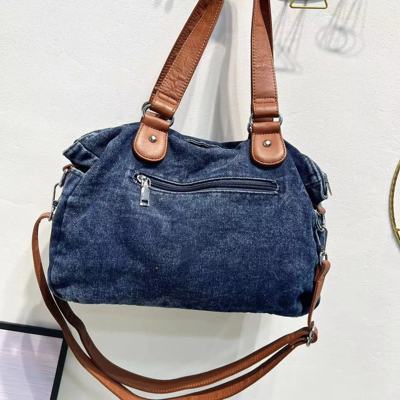 Luxury Female Handbags Shoulder Bag Women New Design Sense Niche Crossbody Fashion Rivets Denim  Messenger Purse Mochila