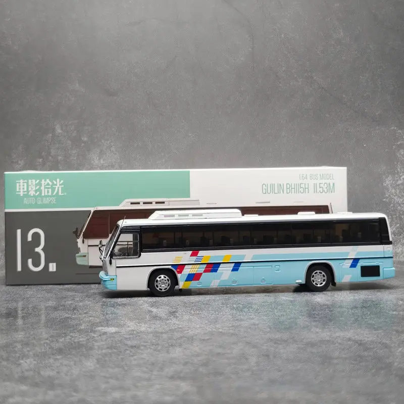 1:64 Car Shadow Pickup Light Guilin Daewoo BH115H Luxury Tourist Bus Alloy Diecast Model Metal Coach Bus Collectible Mini