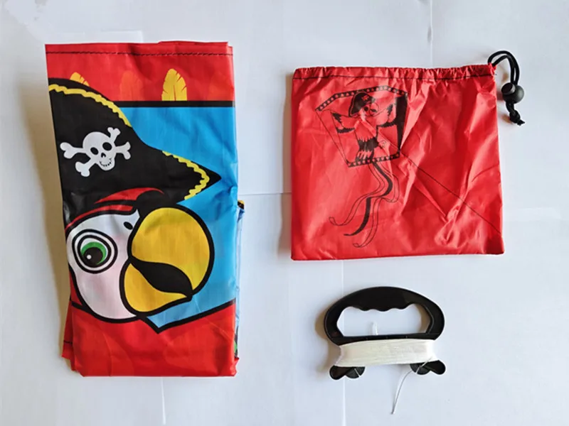 ว่าวพกพาสำหรับเด็ก วัสดุริปสต็อป ว่าวเล่นลม ว่าวไนลอนราคาถูก