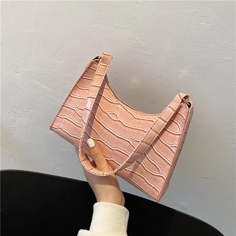 Mode Exquisite Einkaufstasche Retro Casual Frauen Totes Schulter Taschen Weibliche Leder Einfarbig Kette Handtasche für Frauen 2022