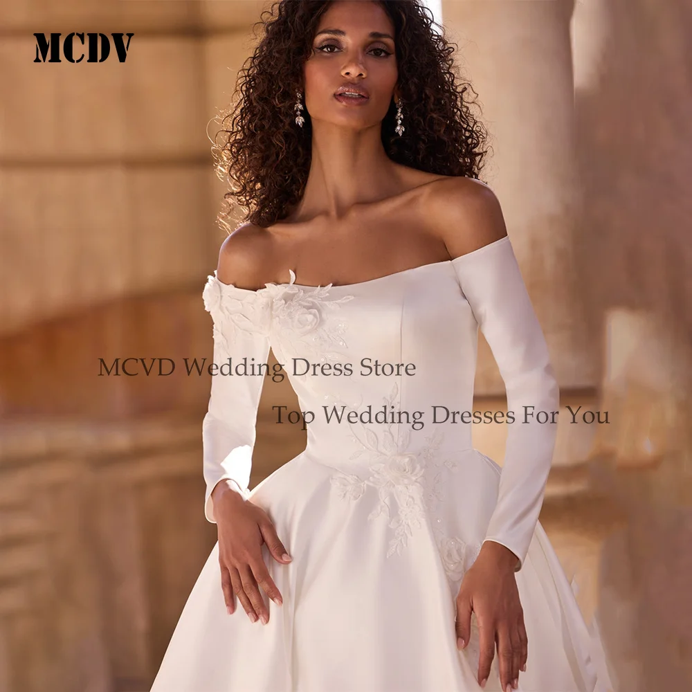 

MCDV Strapless Flowers Bride Dresses Backless A-Line Full Sleeves Satin Wedding Dresses Luxury 2026 vestido de novias Customized