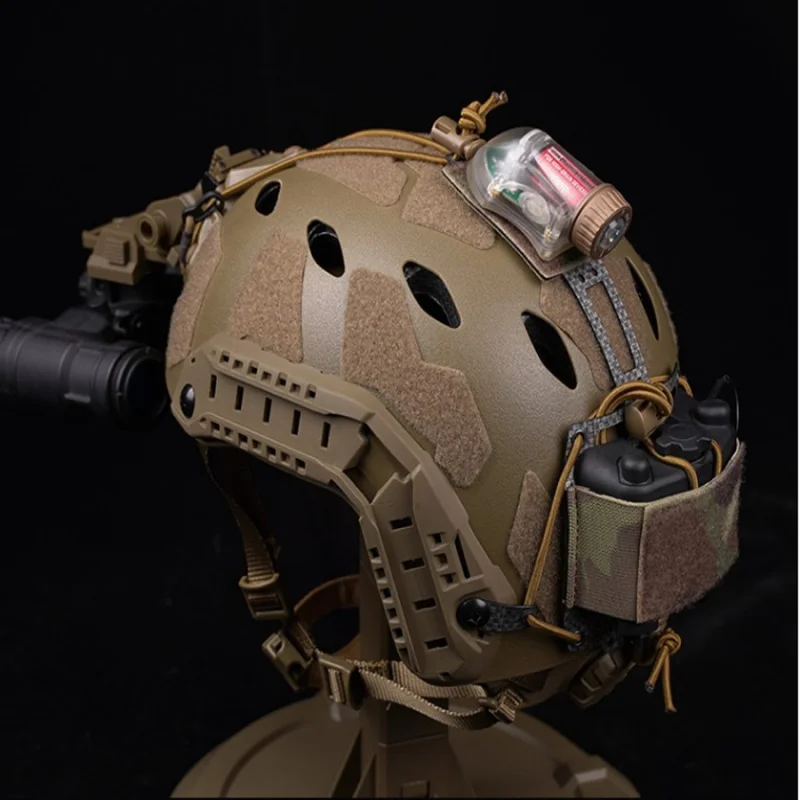 

Real PersonCSTactical helmet top-mounted Velcro night vision device battery storage and organization portable bag