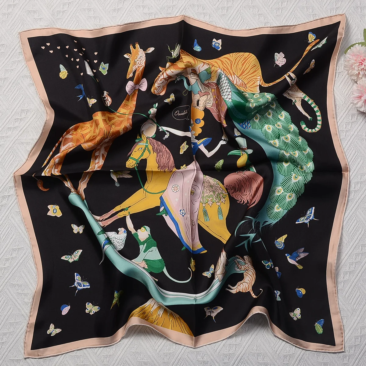 70cm New Design Animals Horse 100% Silk Scarf Women Brand Square Scarf Shawl Hijab Bandana Foulard Hand Rolled Edges Neckerchief