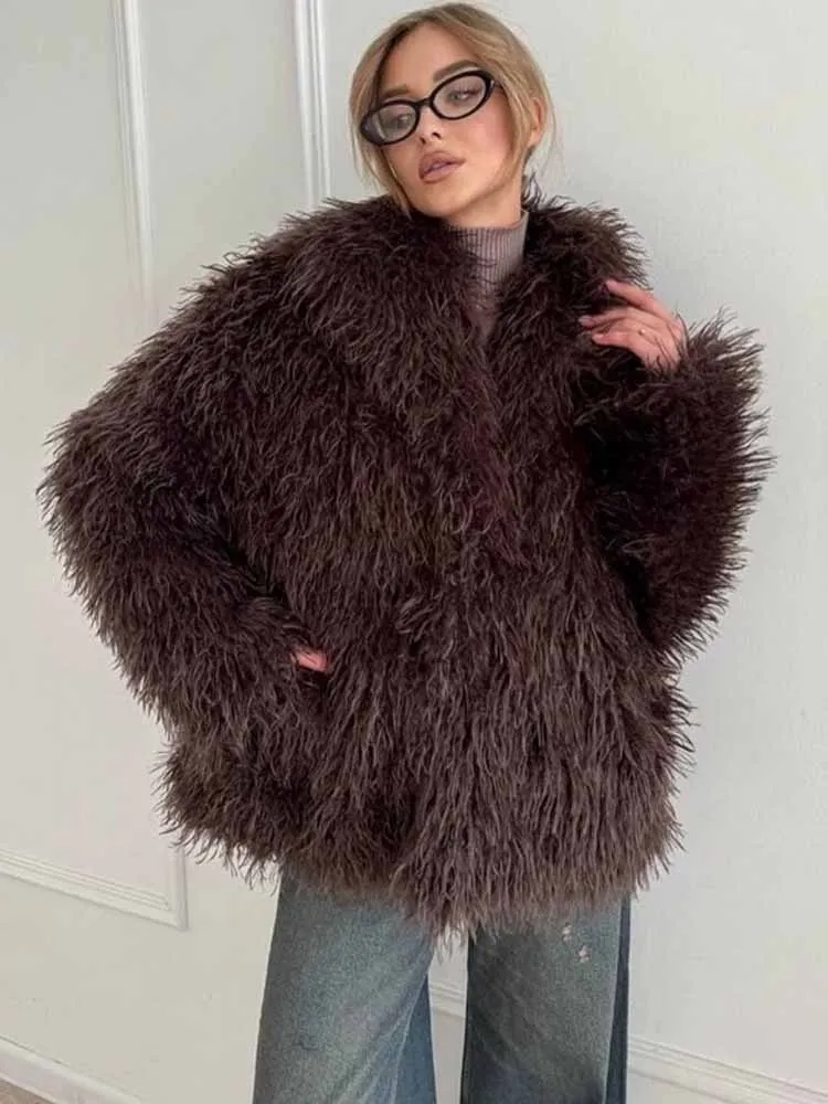 

BKQU элегантное пальто из искусственного меха с лацканами, женская утепленная пушистая свободная куртка-кардиган с карманами, осенне-зимняя шикарная уличная верхняя одежда