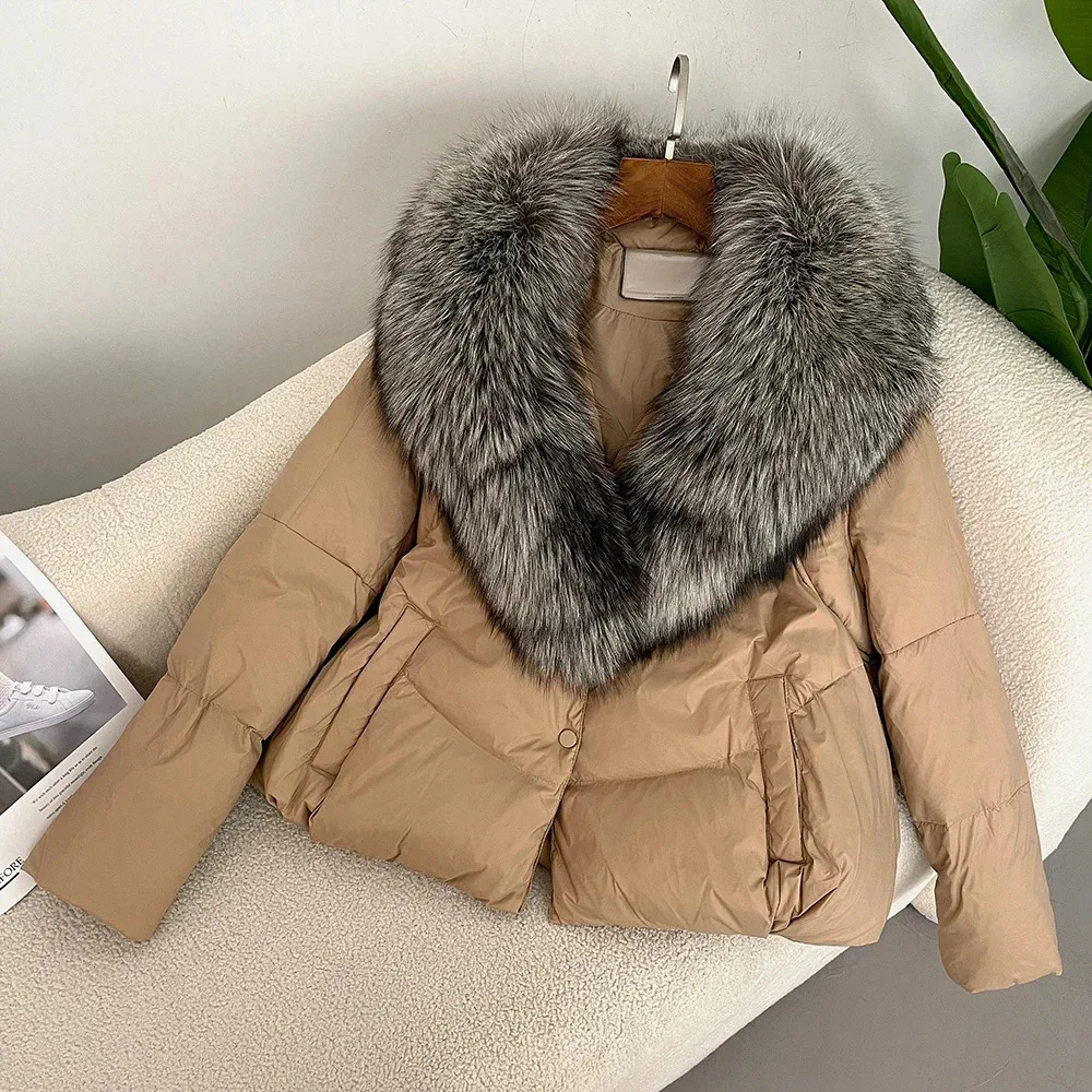 2024 New White Duck Down Jacket Women Real Fox Fur Coat Autumn Winter Fur Coat Warm Fur Jacket Designer European Fashion