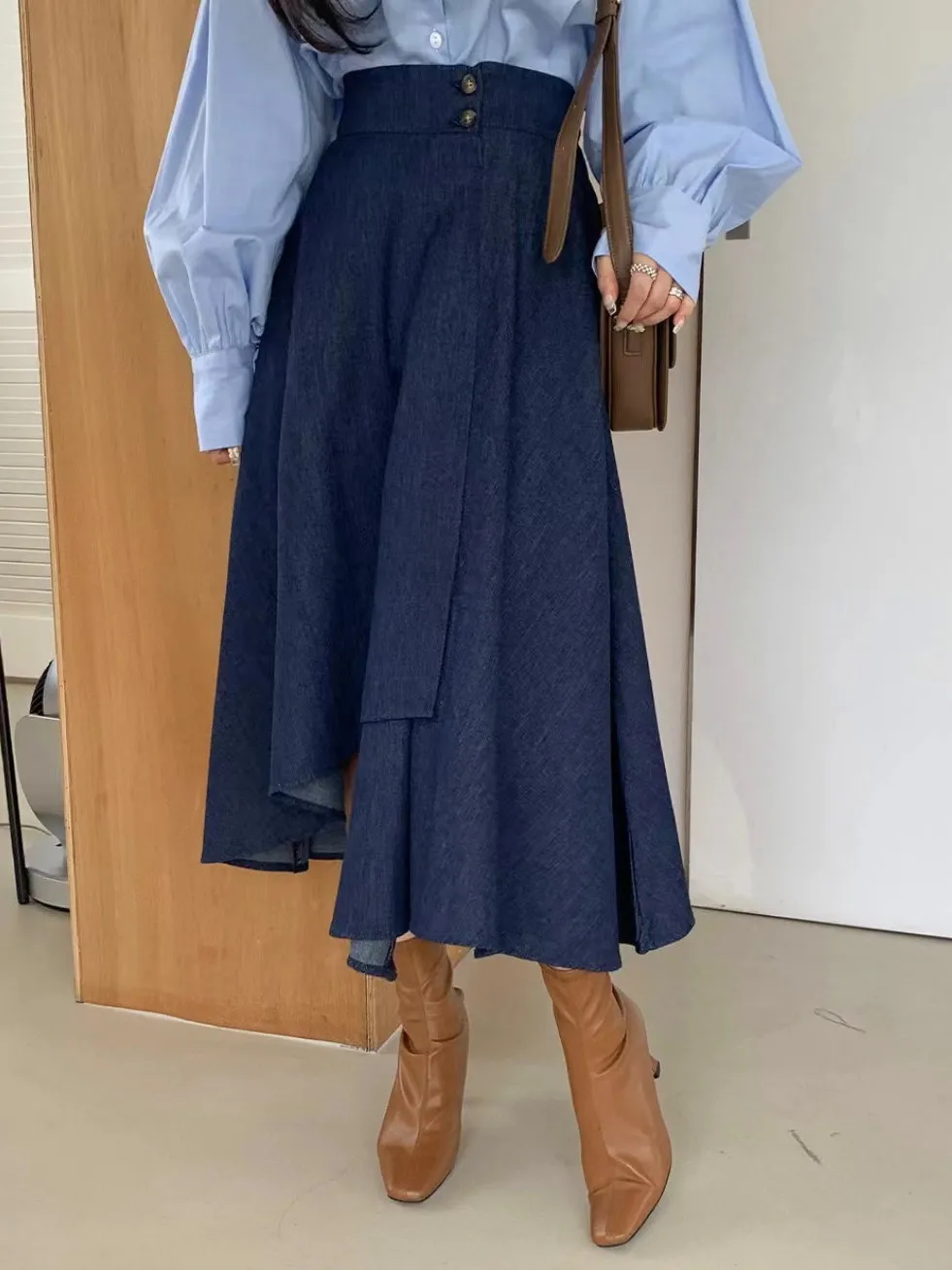 Csa foada e versátil com manga lanterna, saia jeans de aodão irregular de cintura alta para mulheres, top e com...