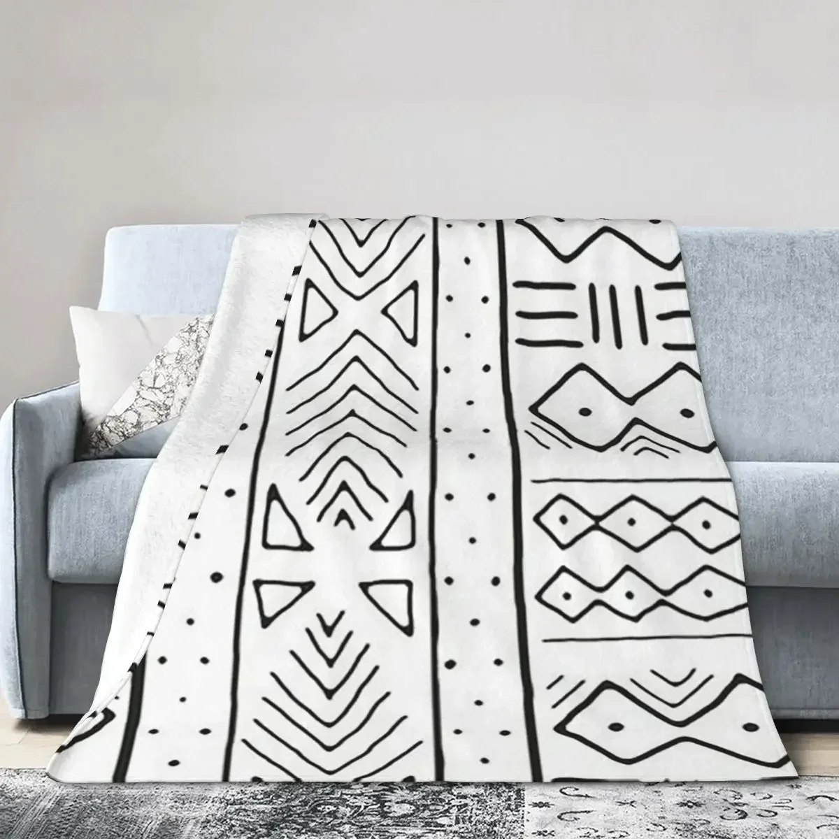 African Mudcloth White Blankets Soft Warm Flannel Throw Blanket Plush for Bed Living room Picnic Travel Home Couch