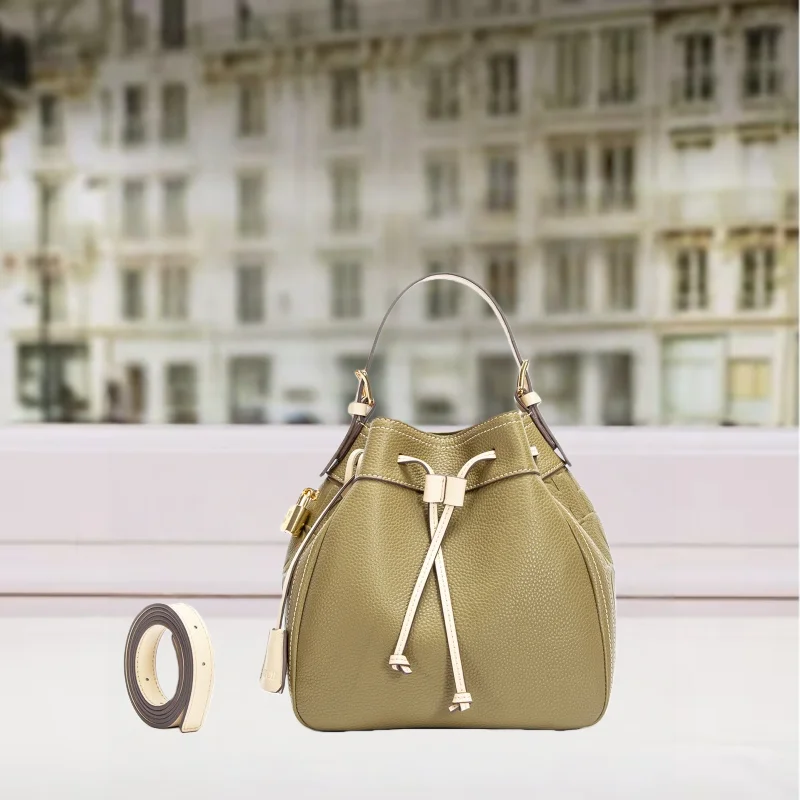 CH Classic Retro Women's New Style Drawstring Design Versatile Leisure Letter Design Women's New Style Shoulder Bag Bolsos Mujer