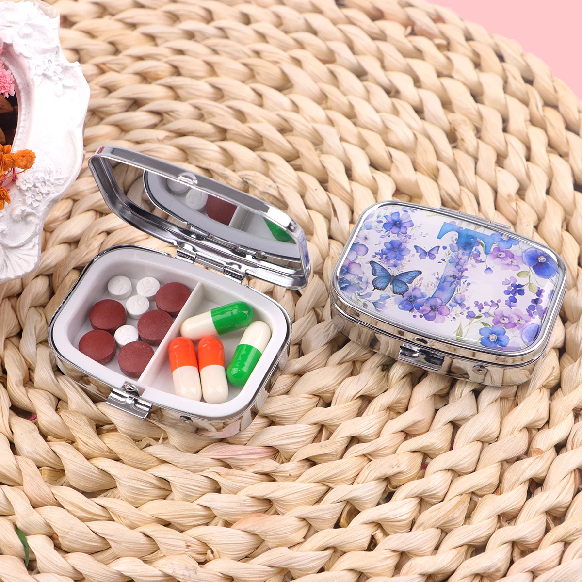 English Letter Pill Boxes Flowers Sealed Subpackage Case Portable Travel Jewelry Box Mini Organizer Storage Medicine Case - view 5