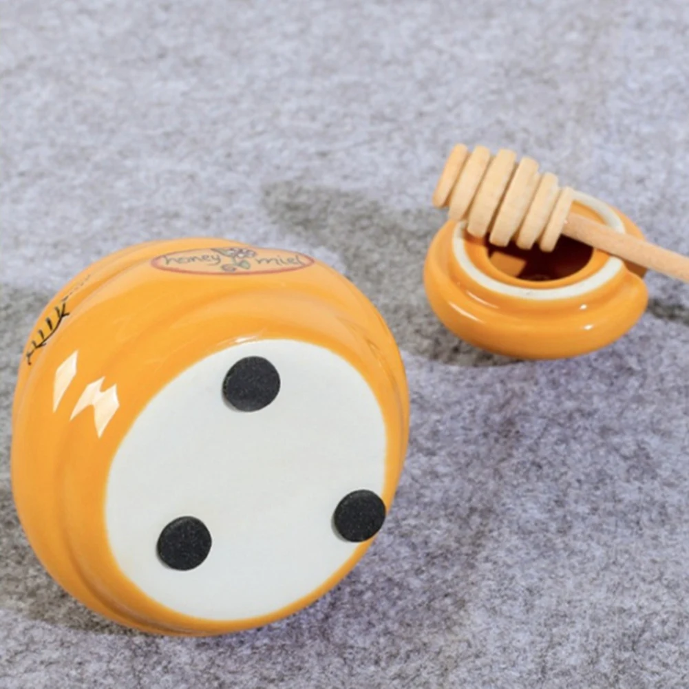 

A71Z Ceramic Beehive Honey Pot and Wooden Dipper Honey Jar with Lid Honey Stir Bar for Honey Jar Supplies Kitchen Accessories