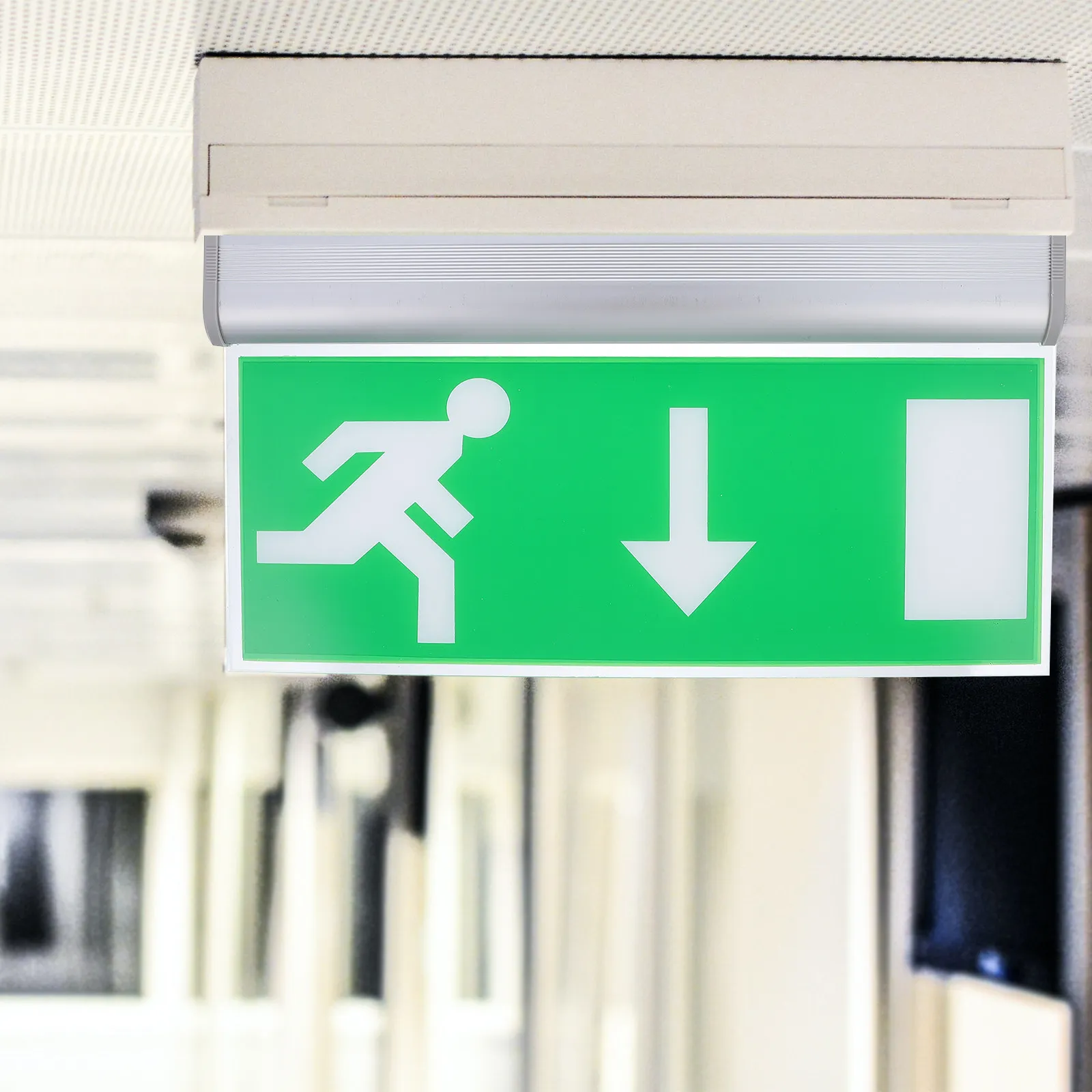 

1Pcs Safety Escape Sign Light LED Emergency Lighting for School Hotel Supermarket Evacuation Sign Light Compact Design Easy