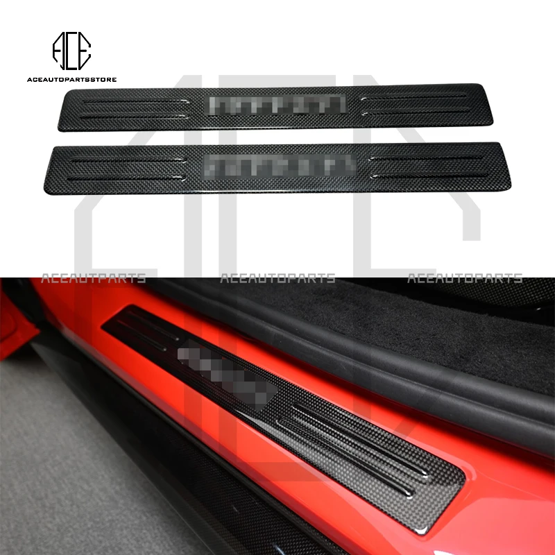 2 Peças de Pedais de Porta de Carro em Fibra de Carbono Seca com Logotipo, Adesivo de Soleira de Porta Interna para Ferrari 296 GTB, Acessório de Sole