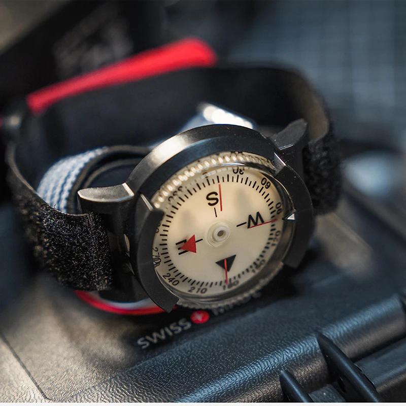 M9 wristband skydiving guide North Needle DEV MASOC styling details props cosplay outdoor adventure cycling special compass
