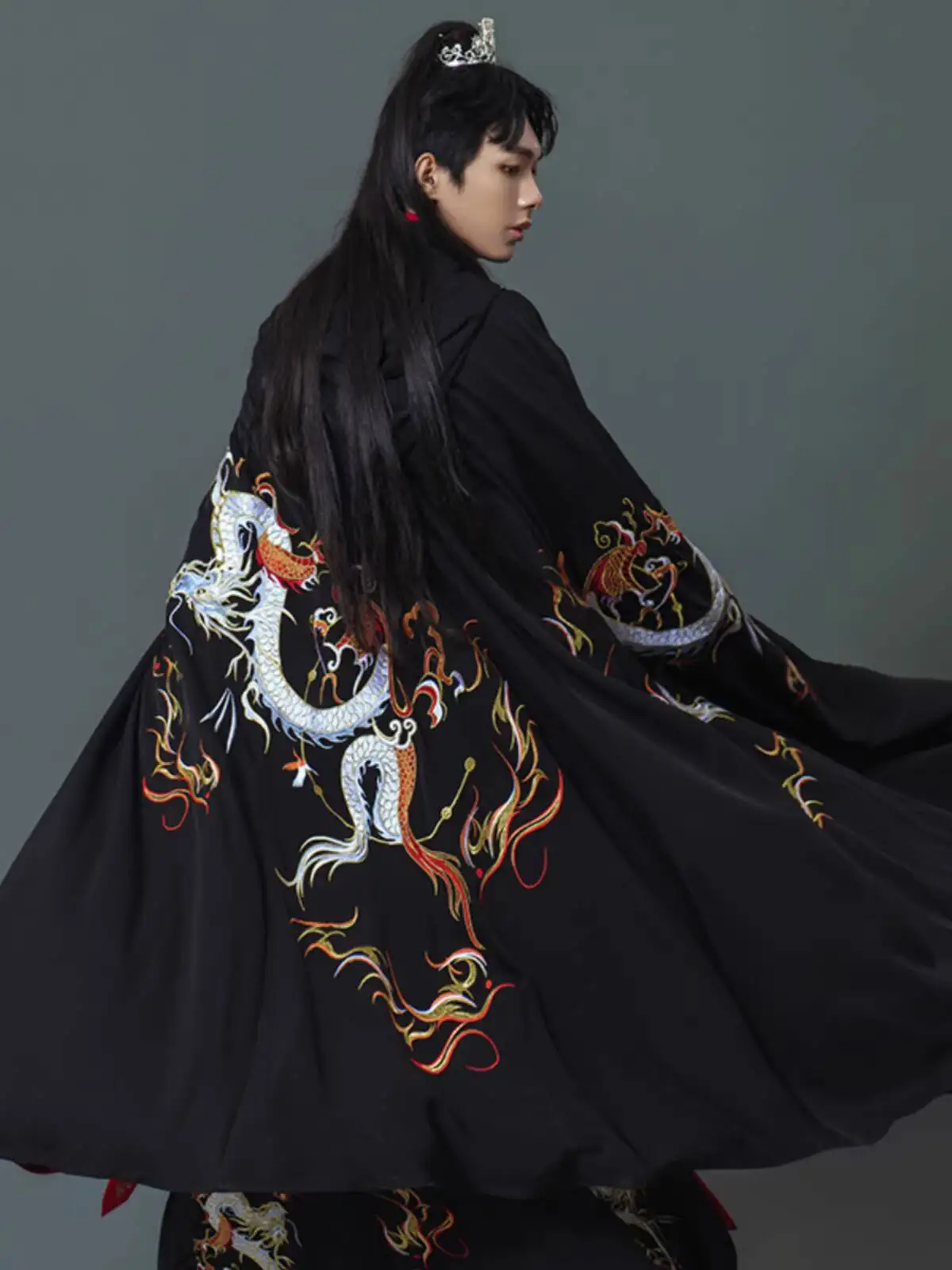

Коллаборационная серия Dreamlike Garments X Shendu Night Journey [Candle Dragon] Мужской зимний теплый плащ Ханьфу с флисовой подкладкой