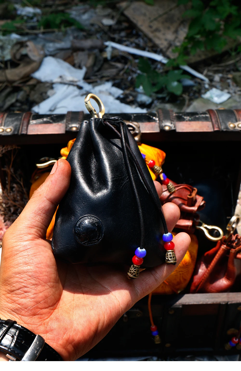 Does it Look Like randpa's Cigarette Holder? Can be Used as a Key Headphone Cover Mini Bag Airbay Full Leather Small Hangin