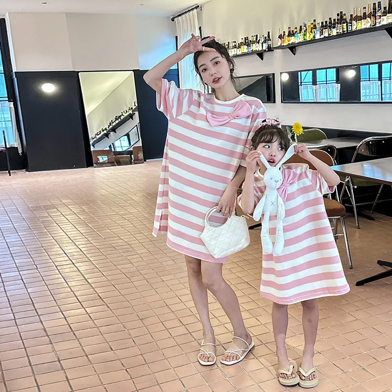 Pink Striped Parent-child Dress for Women's Summer 2023 New Korean Casual Loose Fitting Women's Clothing