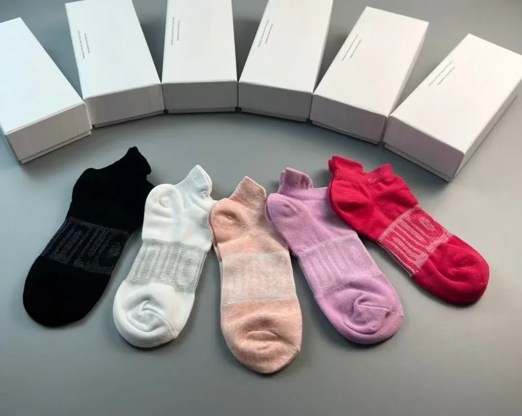 Lemon 5 Pairs Set Women Solid Casual Cotton Short Socks PackFashion Concise Breathable Comfortable Popular Ankle Socks Boxed