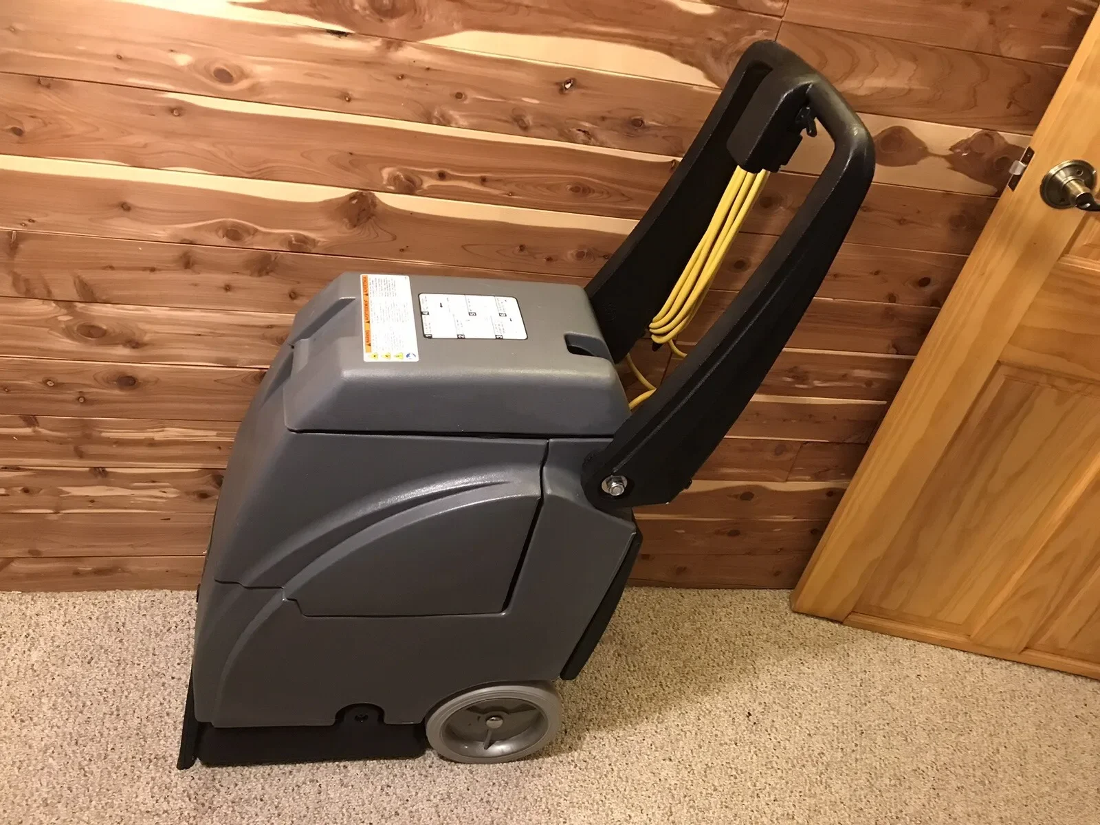 Tennant/Nobles Marksman EX-SC-412 مستخرج سجاد للتنظيف العميق ذاتيًا #1