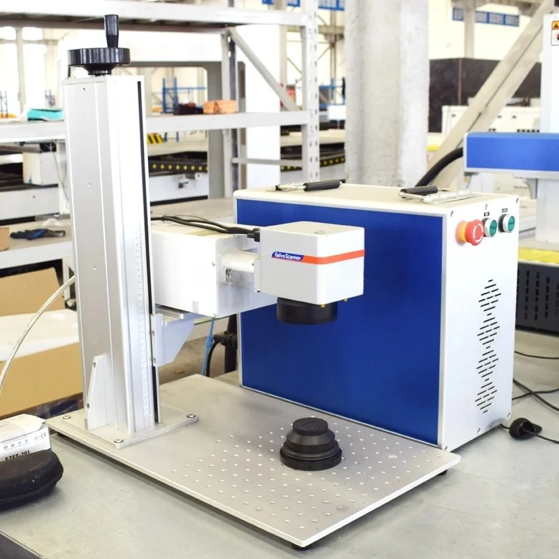 

Мини-волоконная лазерная маркировочная машина Принадлежности для лазерной маркировки 50 Вт Волоконная лазерная маркировочная машина для металла