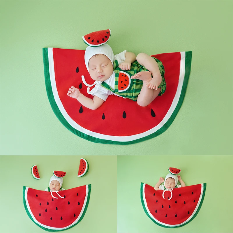 Fotografia estiva per neonati Tema frutta Pantaloni con bretelle a righe verdi Accessori per bambole anguria Puntelli per fotografia creativa per neonati