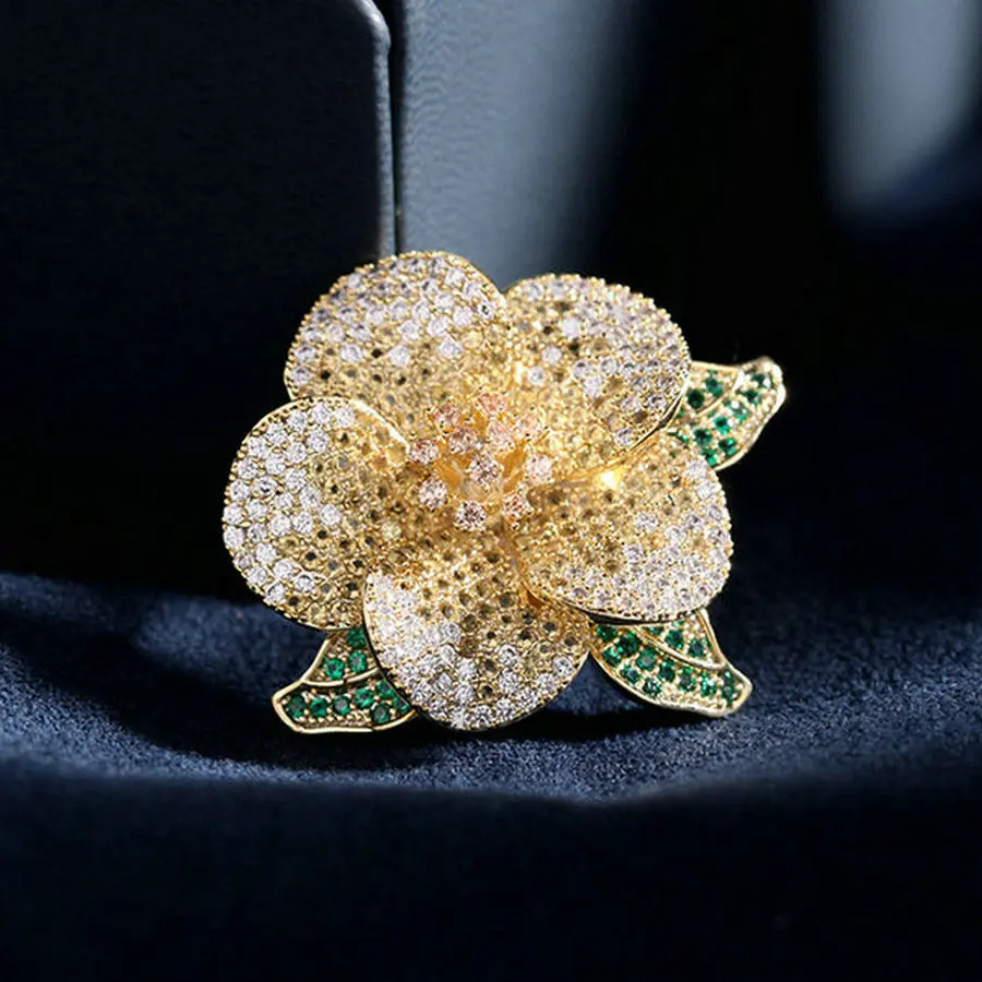 

1 PC Fully-Jewelled Cubic Flower Brooches Luxury Elegant Wedding Banquet Party Cloth Jewelry Accessories